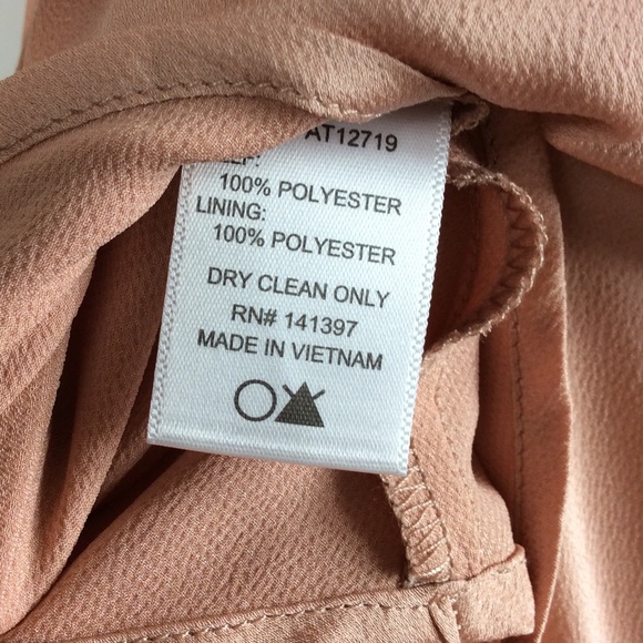 ASTR the Label sleeveless ruffle tie wrap top. - Picture 3 of 3